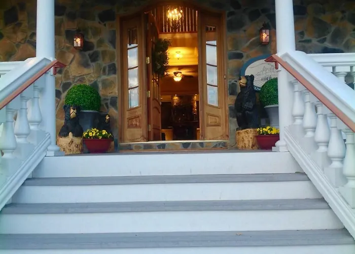 Skyline Vineyard Inn